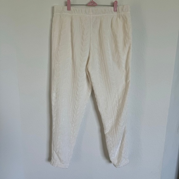 Joyspun  Plush Fleece Pajama Pants. Ultra Soft. Size L - Picture 5 of 9